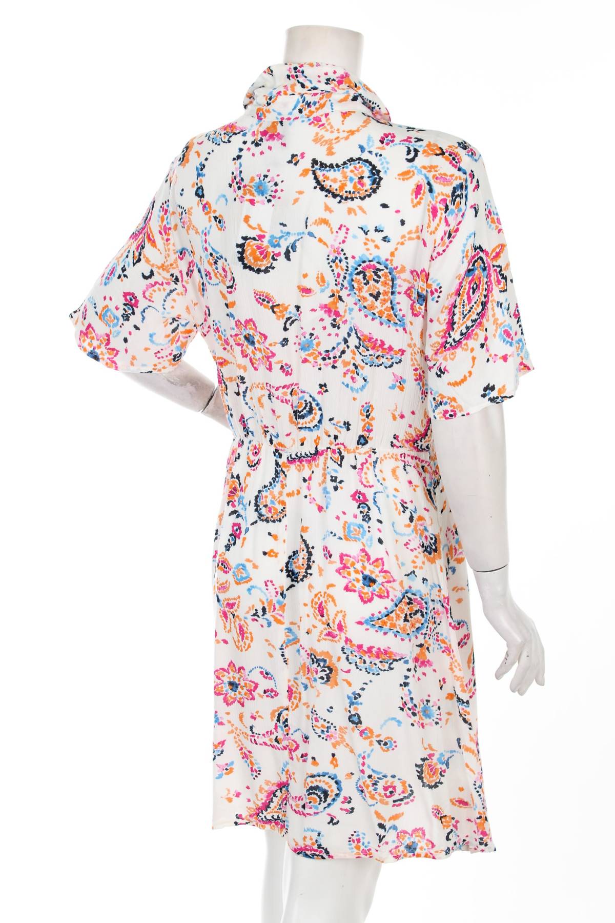 Рокля Vero Moda2