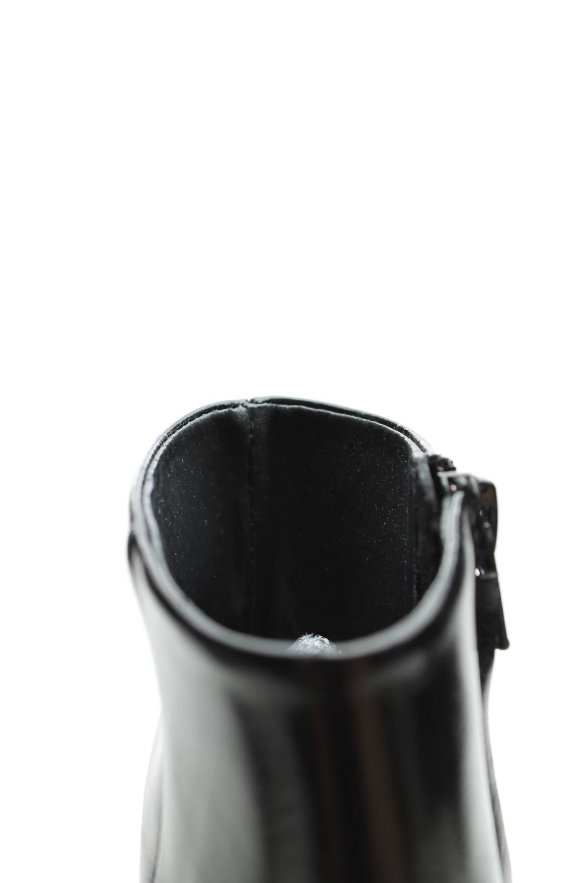 Дамски боти Jonak5