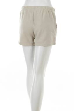 Дамски къс панталон Viral Vibes2