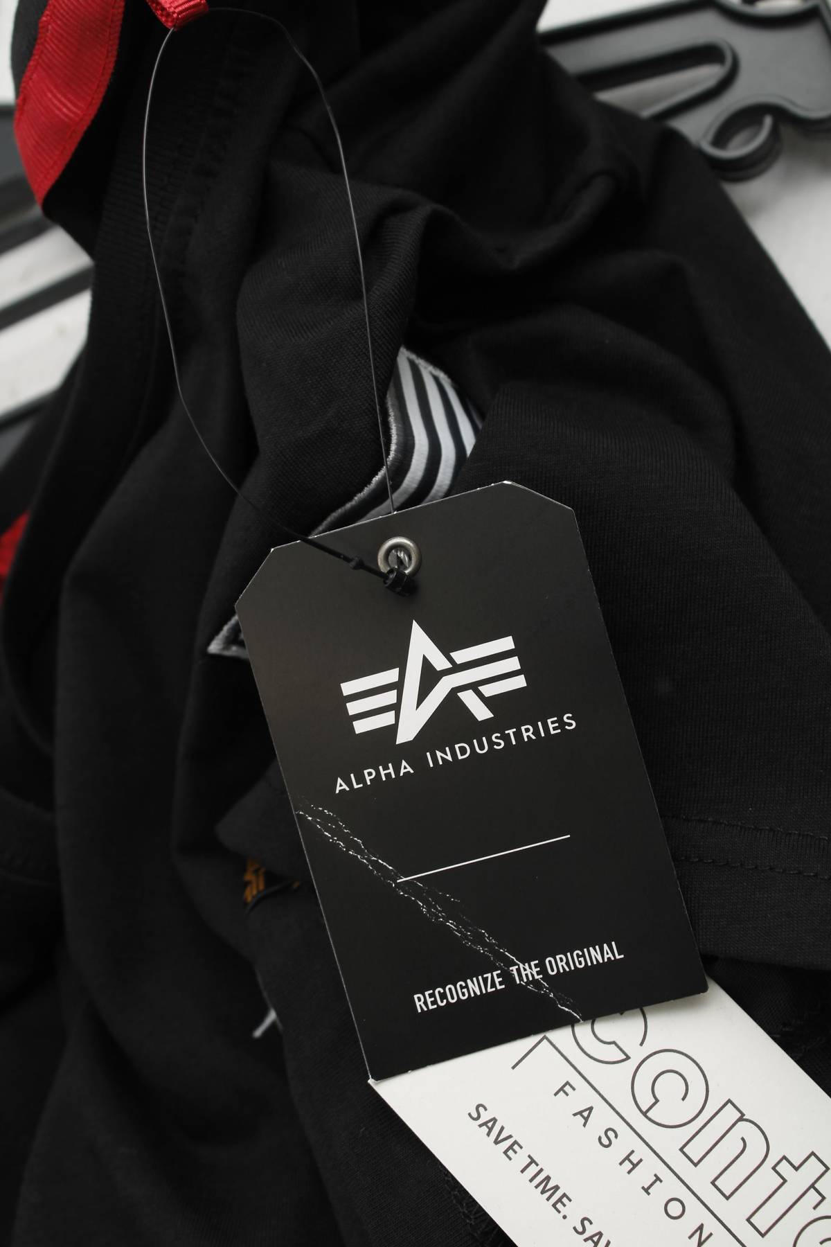 Мъжка тениска Alpha Industries4 - Contour.bg Мъжка тениска Alpha Industries4