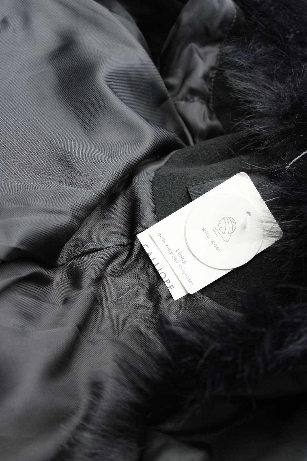 Дамско палто Calliope4