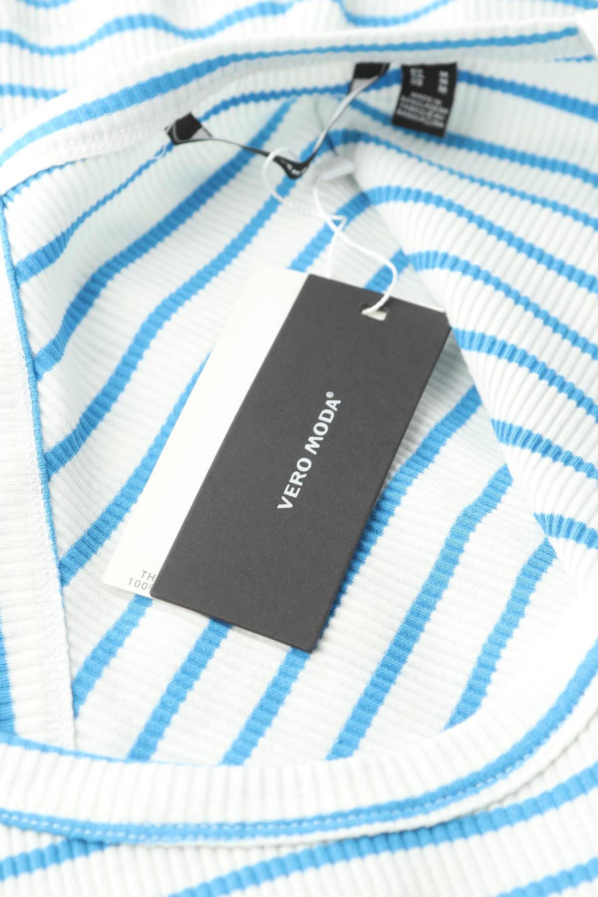 Γυναικείο αμάνικο Vero Moda3 - Contourshop.gr Γυναικείο αμάνικο Vero Moda3