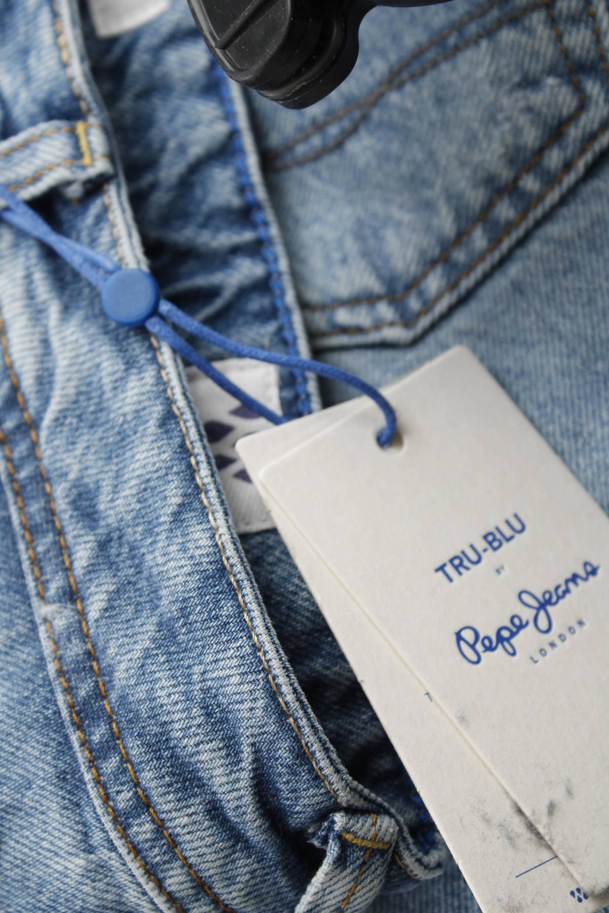 Дамски къси дънки Pepe Jeans3 - Contour.bg Дамски къси дънки Pepe Jeans3