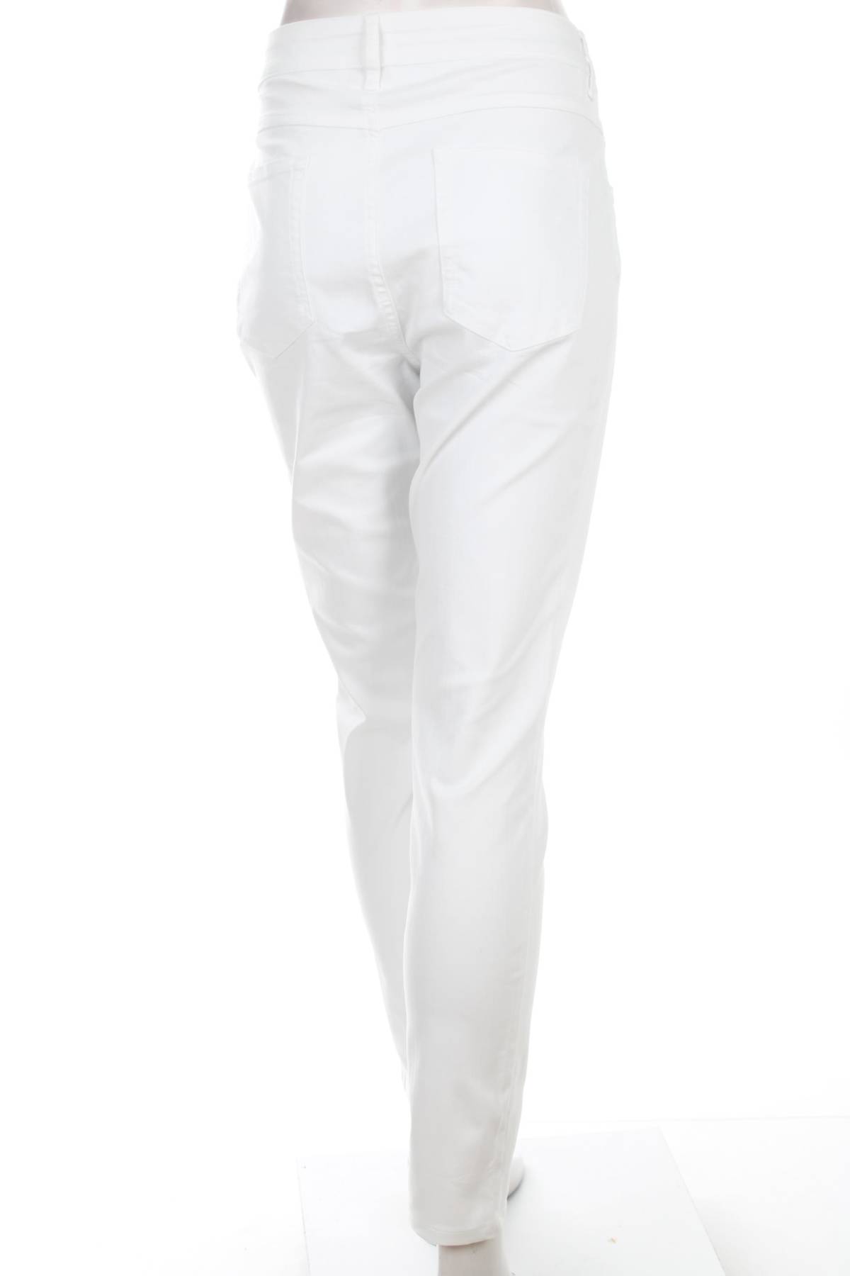 Γυναικεία τζιν Gina Laura2