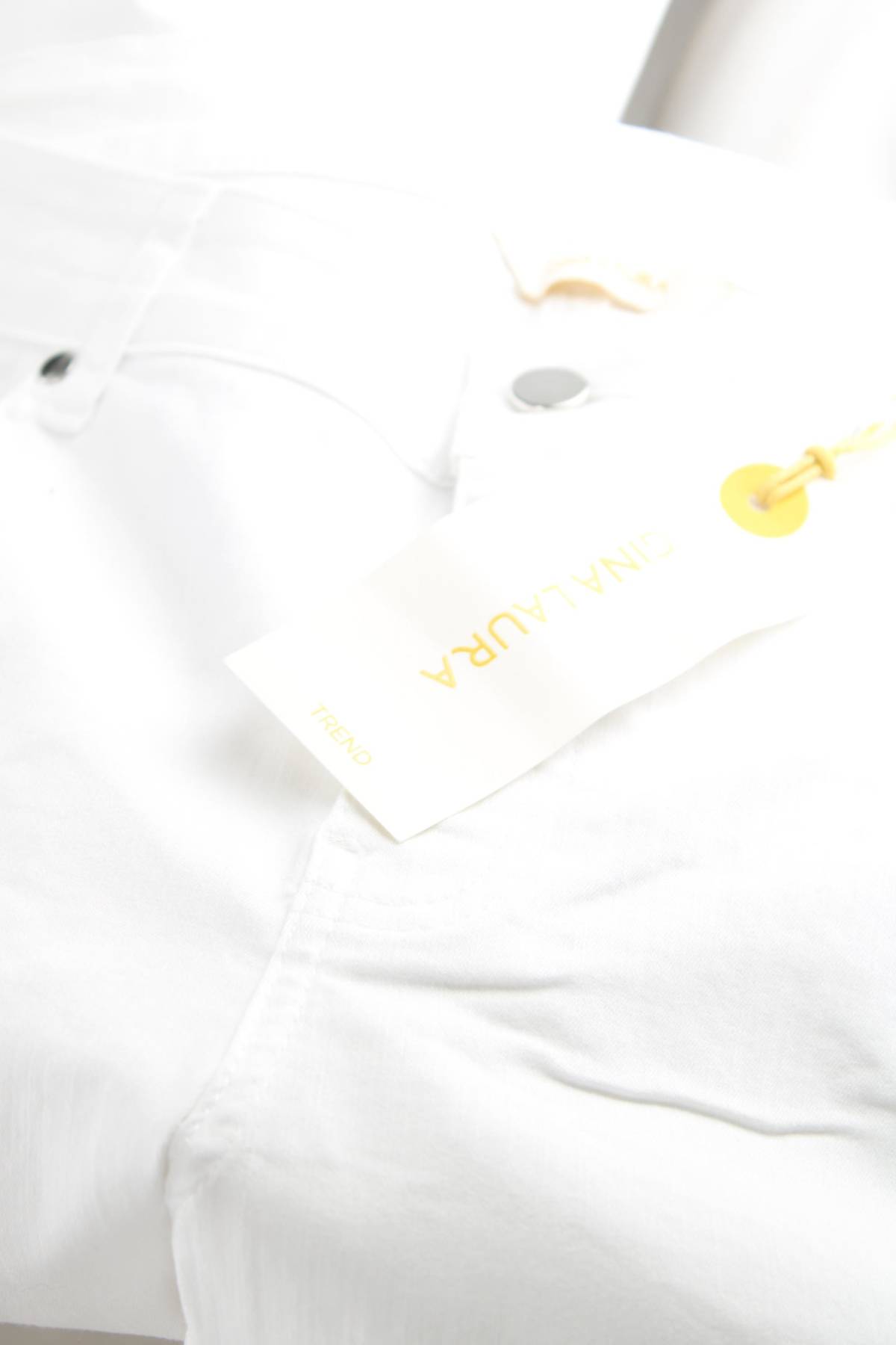 Γυναικεία τζιν Gina Laura3