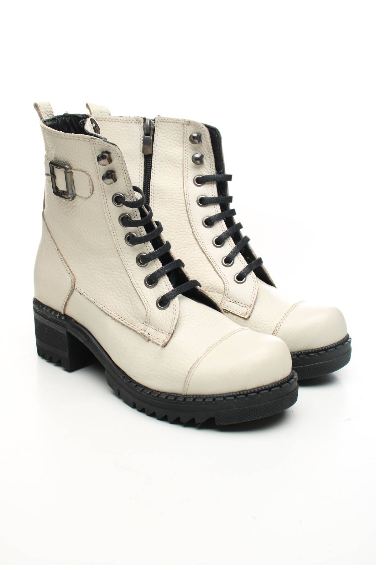 Дамски боти Step Glam3