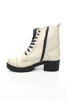 Дамски боти Step Glam2