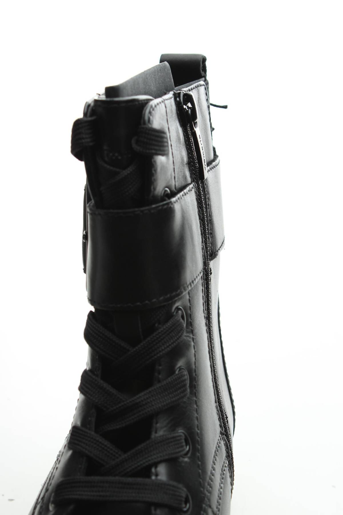 Γυναικεία μποτάκια Tamaris5