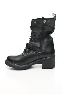 Дамски боти Step Glam2