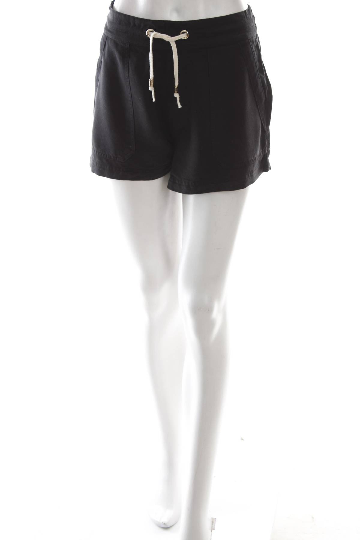 Γυναικείο σορτσάκι River Island1 - Contourshop.gr Γυναικείο σορτσάκι River Island1