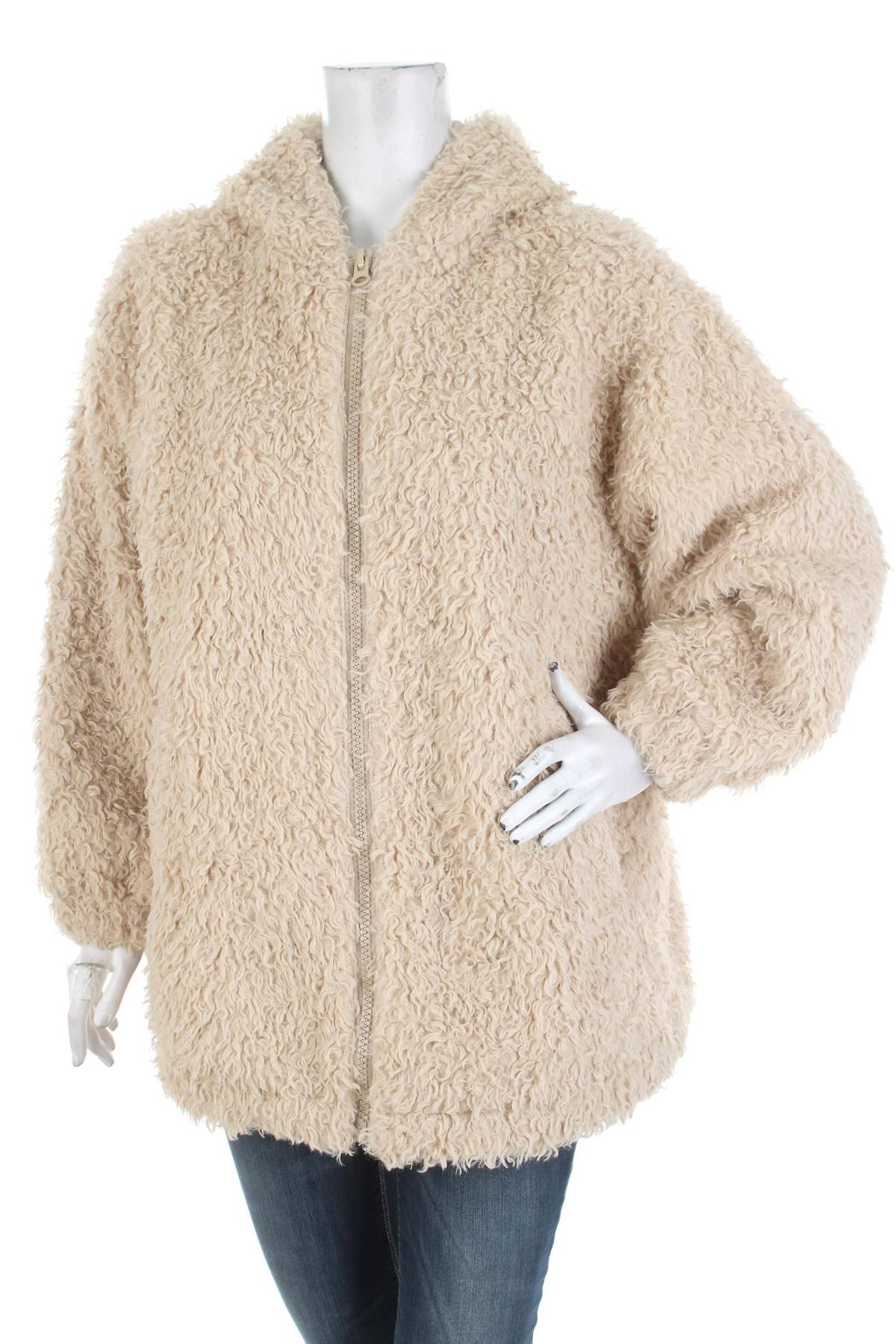 Дамско яке Stradivarius1