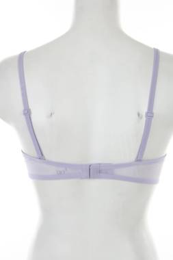 Сутиен Calvin Klein2