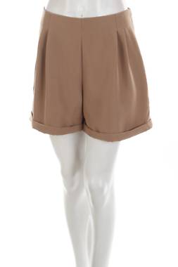 Дамски къс панталон Boohoo1 - Contour.bg Дамски къс панталон Boohoo1