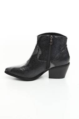Дамски боти Cassis2 - Contour.bg Дамски боти Cassis2