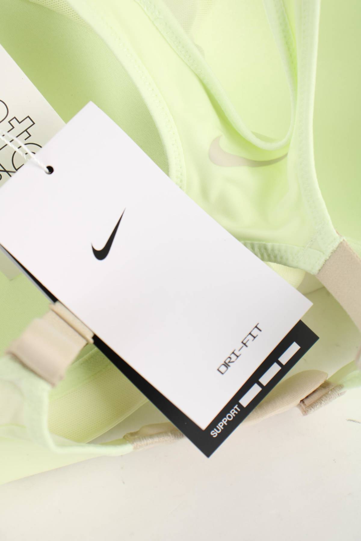 Αθλητικό σουτιέν Nike3 - Contourshop.gr Αθλητικό σουτιέν Nike3