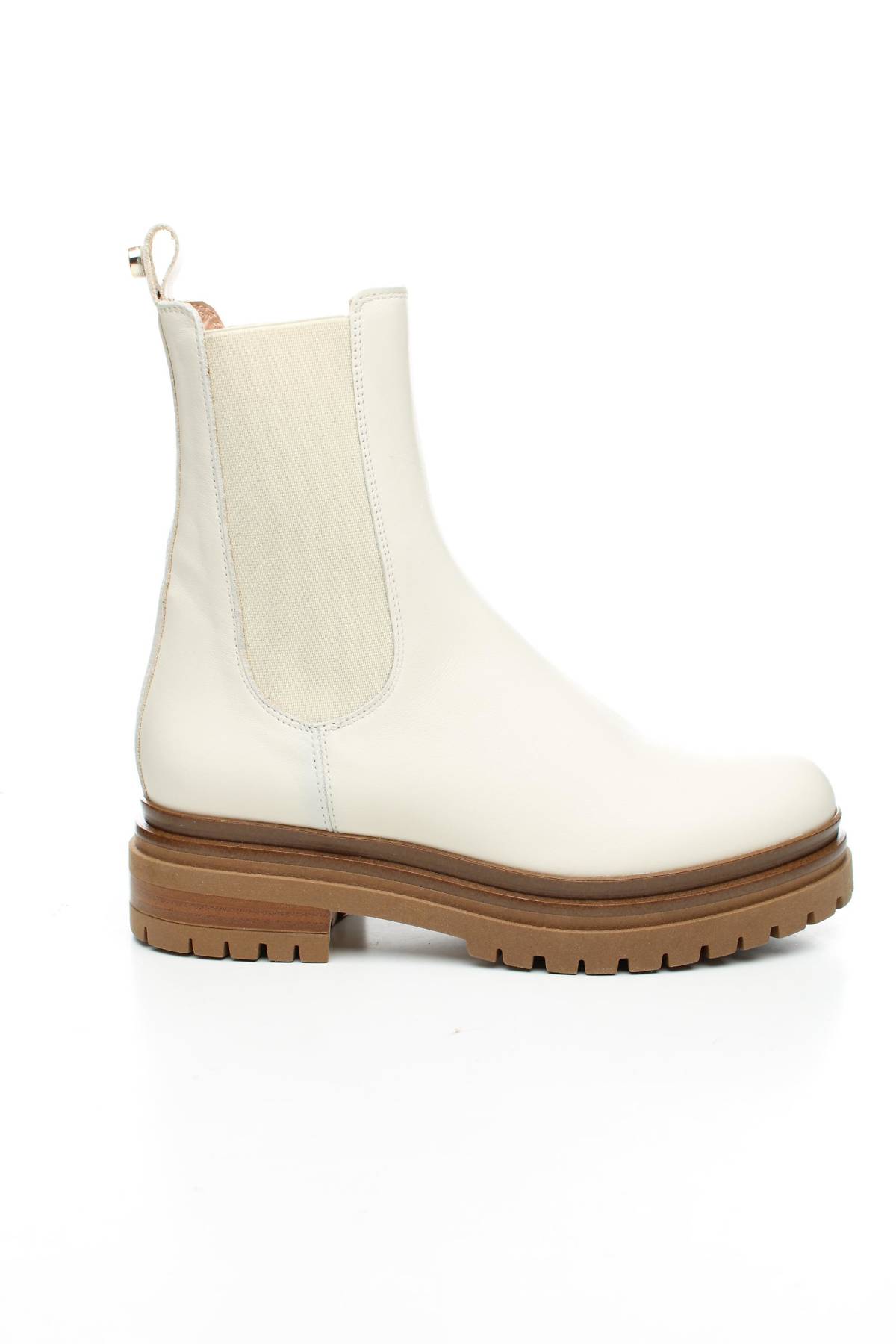 Γυναικεία μποτάκια Baldinini1