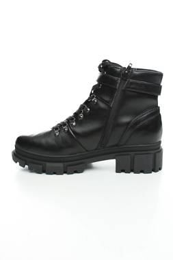 Дамски боти S.Oliver2