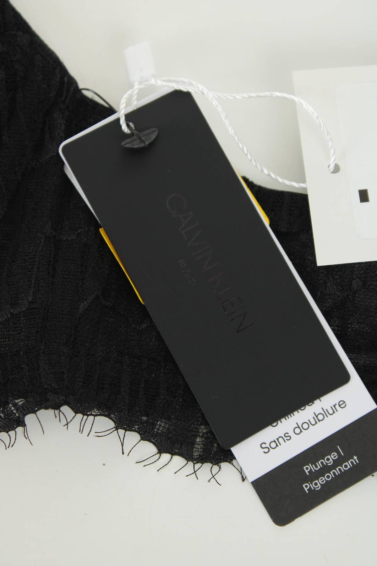 Сутиен Calvin Klein3