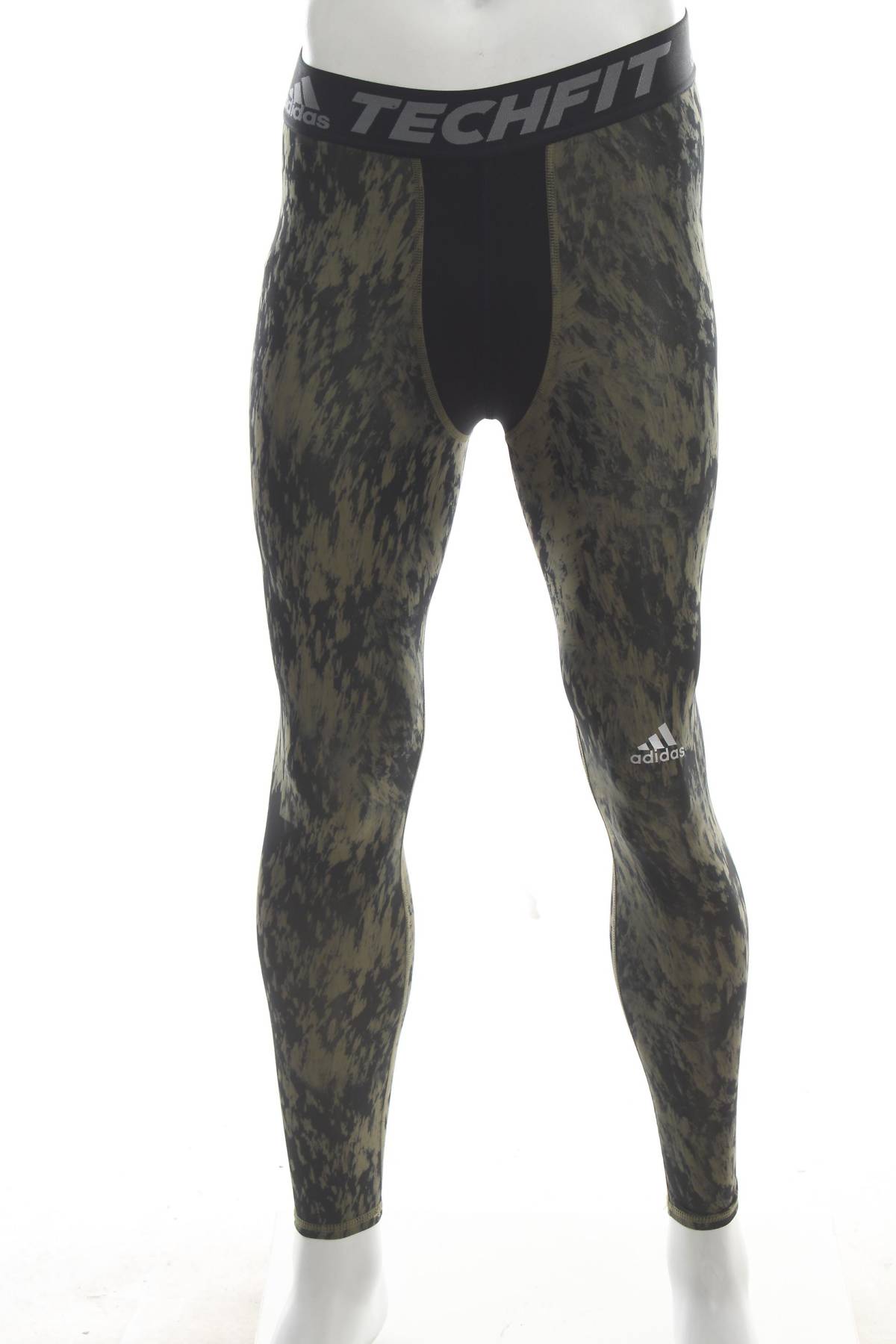 Мъжки спортен клин Adidas1 - Contour.bg Мъжки спортен клин Adidas1