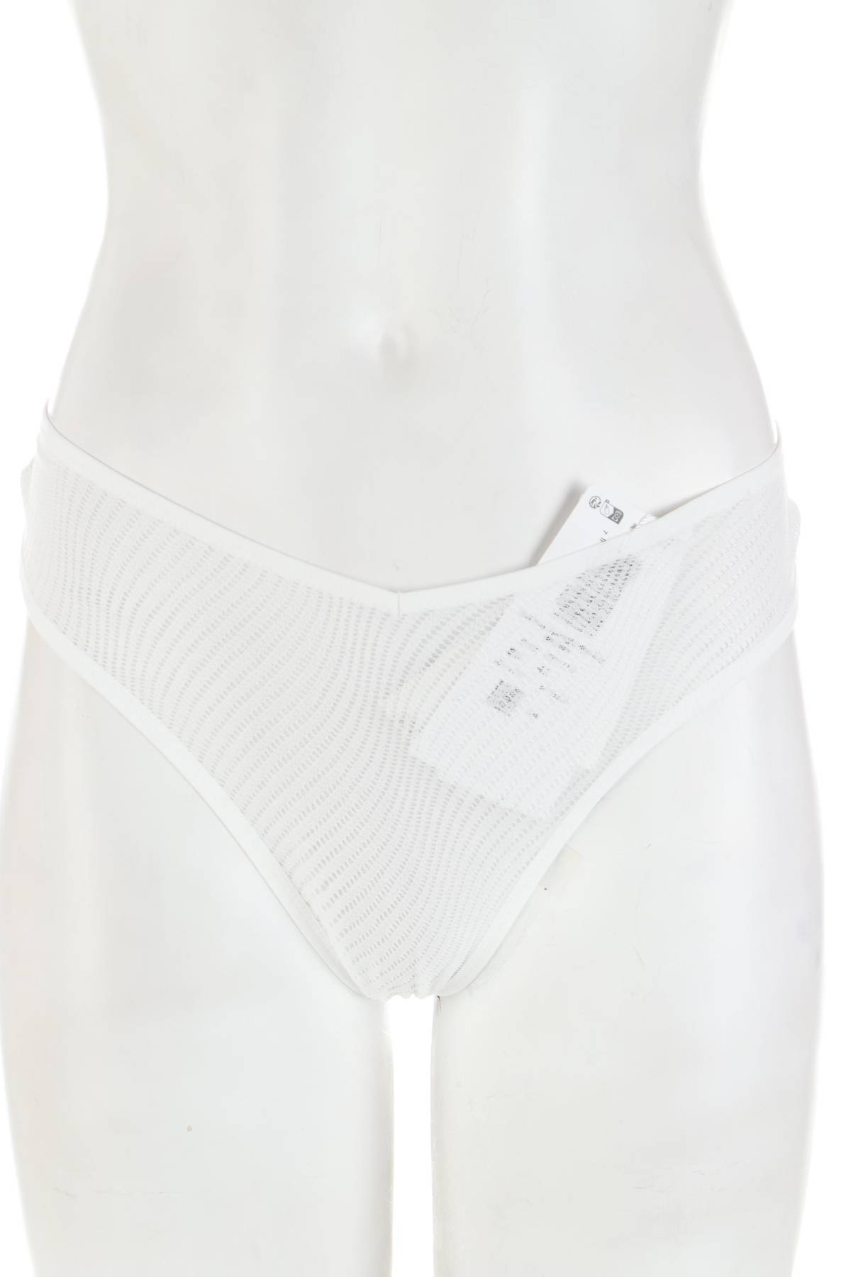 Бикини Triumph1 - Contour.bg Бикини Triumph1