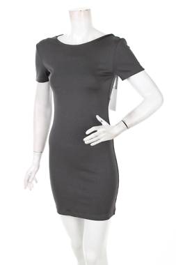 Φορέματα Only1