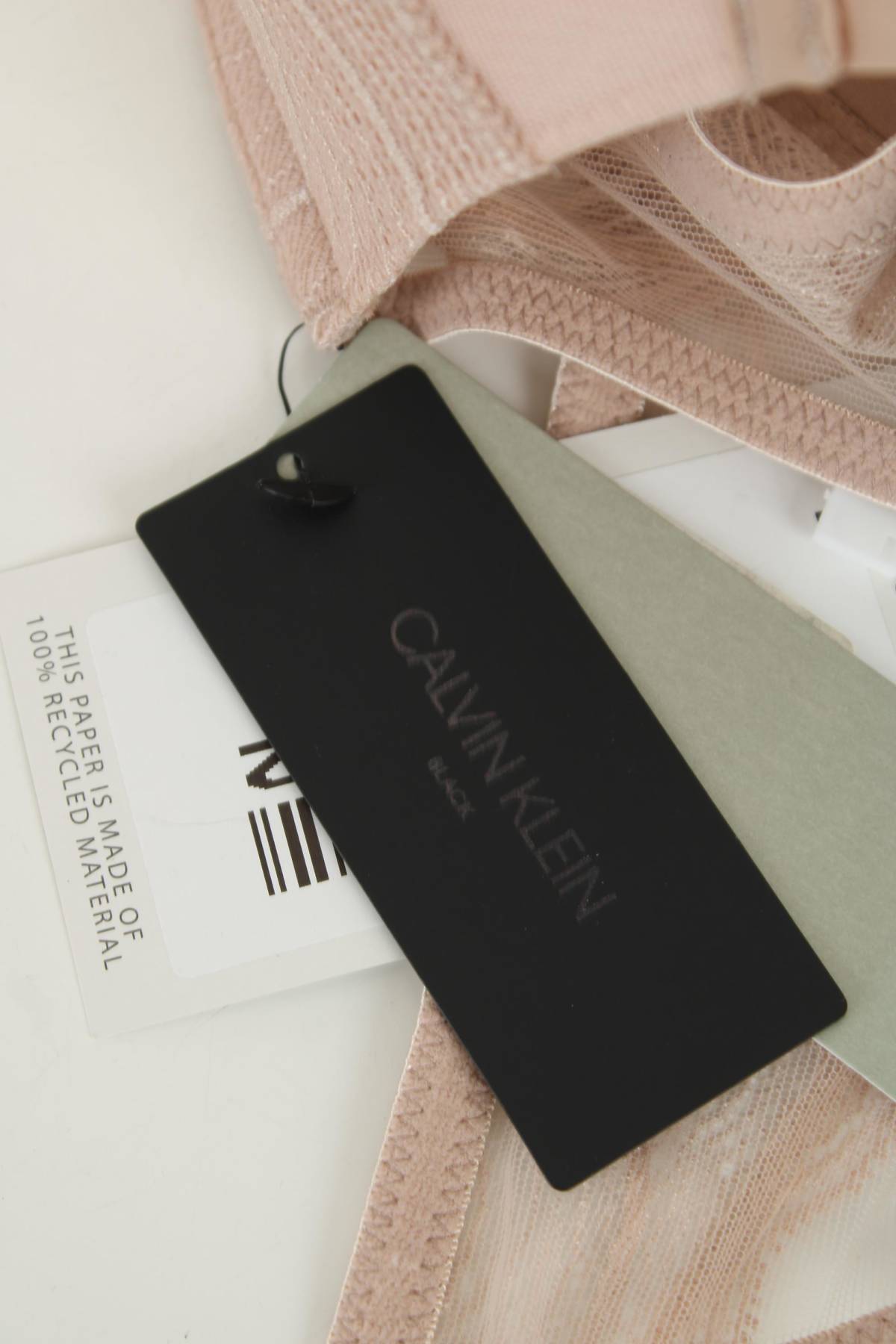 Сутиен Calvin Klein3