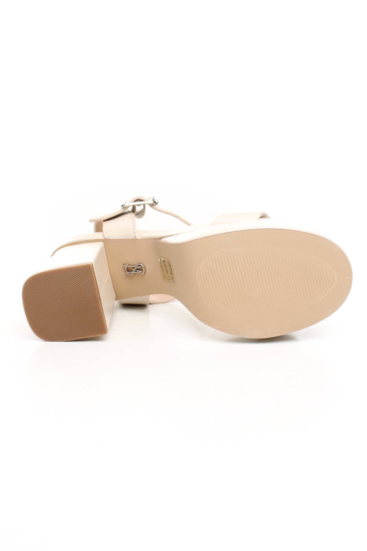 Сандали Steve Madden4 - Contour.bg Сандали Steve Madden4
