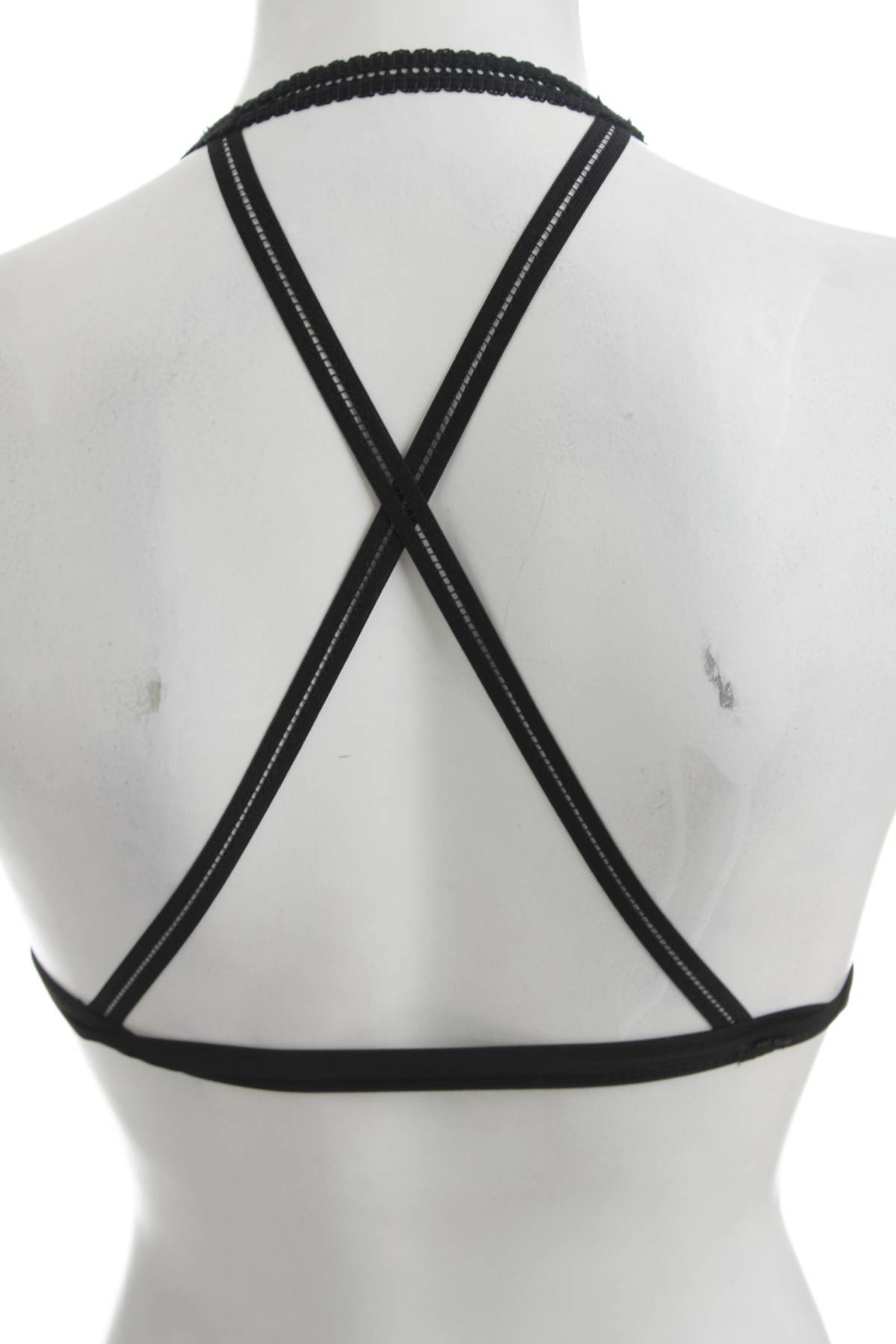 Сутиен Hunkemoller2