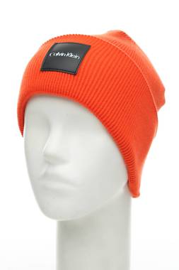 Шапка Calvin Klein1