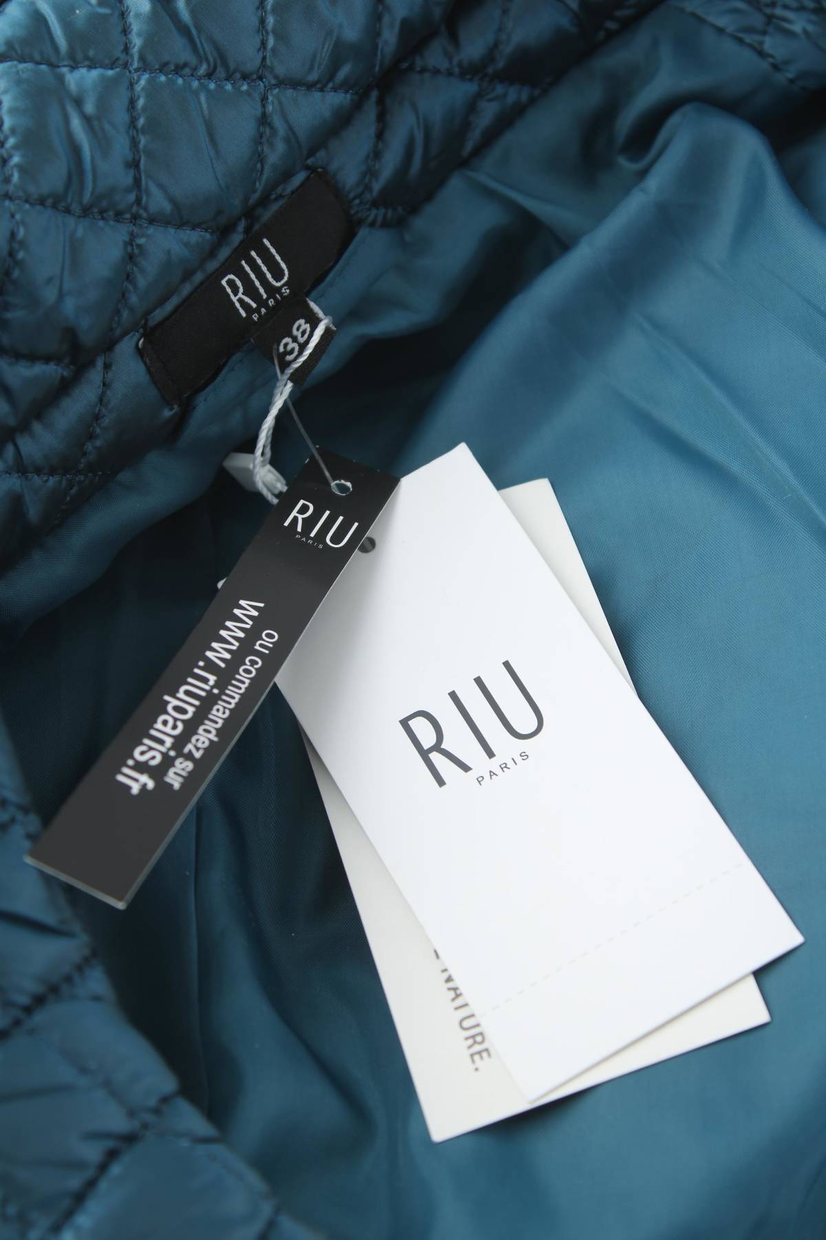 Дамско яке Riu4