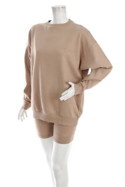 Дамски комплект Boohoo1