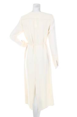 Рокля Calvin Klein2