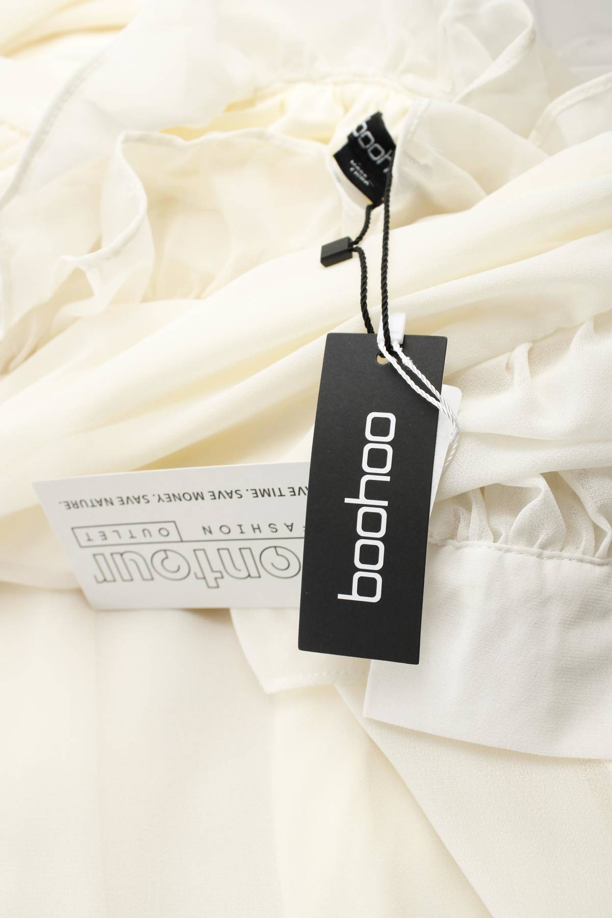 Рокля Boohoo3