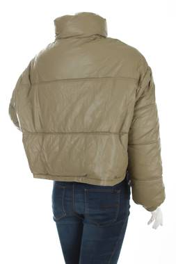 Γυναικείο μπουφάν Boohoo2