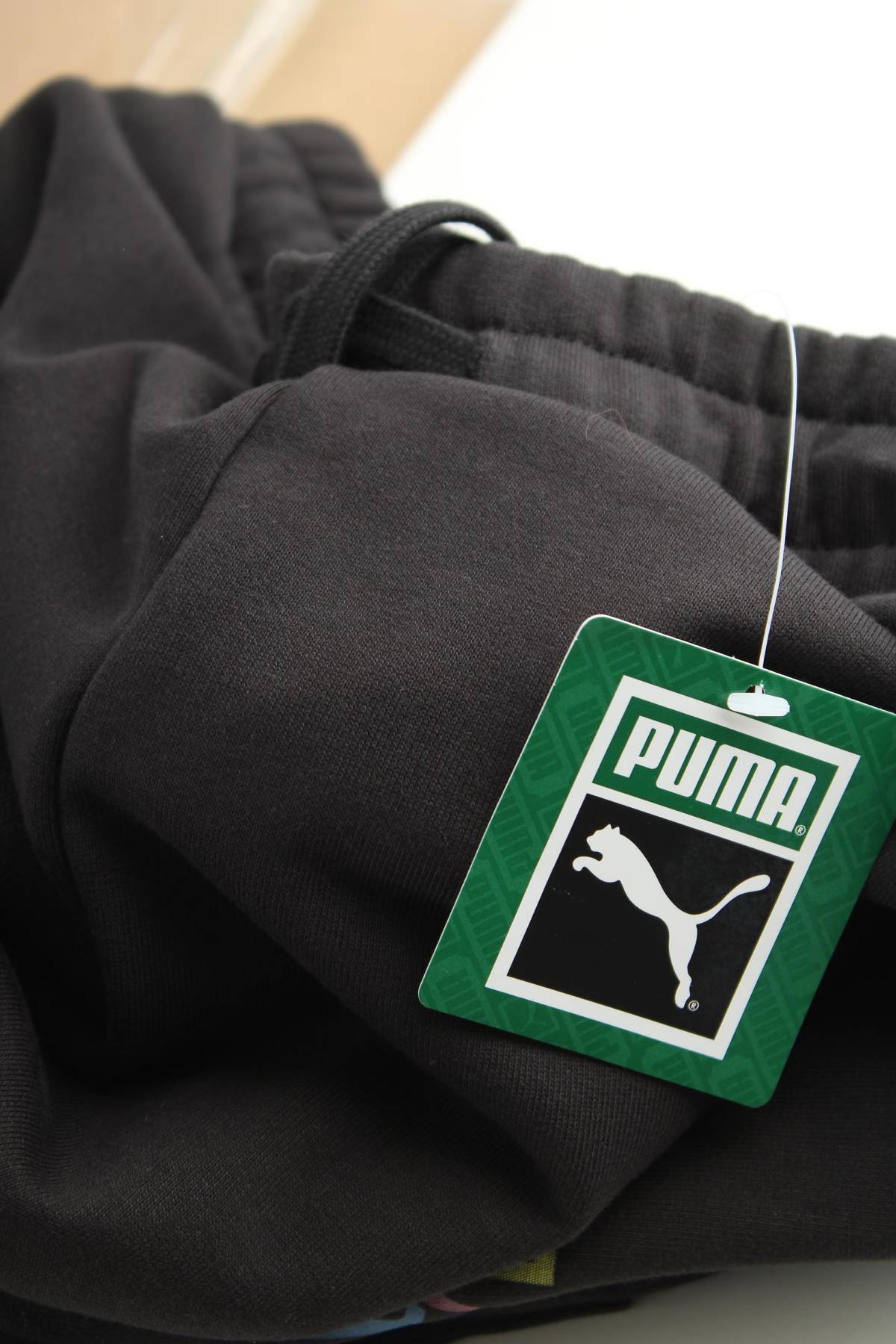 Γυναικείο αθλητικό παντελόνι Puma3