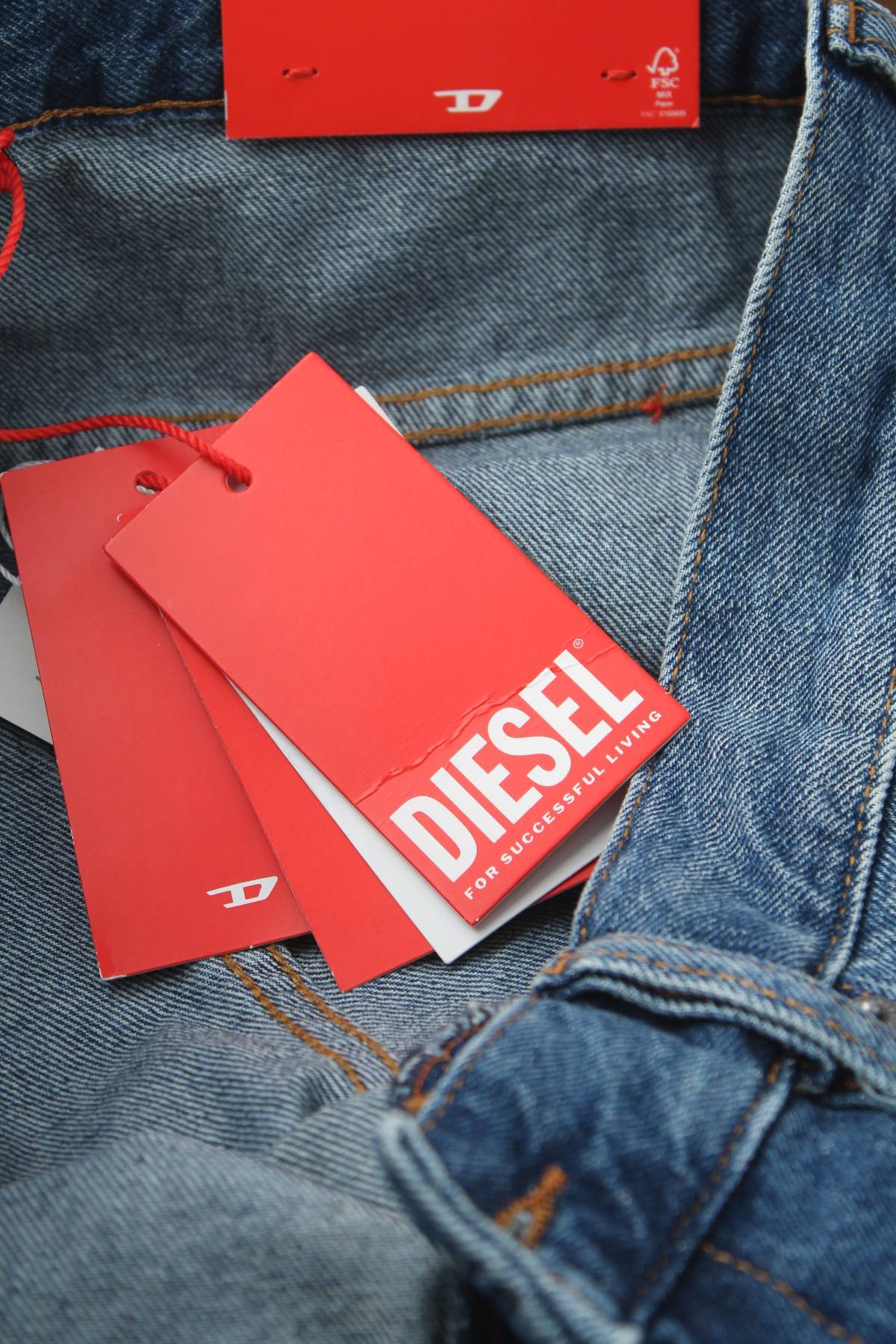 Мъжки къси дънки Diesel3