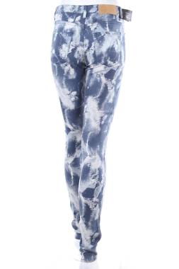 Дамски дънки Cheap Monday2 - Contour.bg Дамски дънки Cheap Monday2
