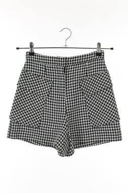 Дамски къс панталон Vero Moda1