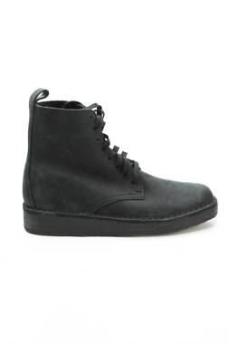 Γυναικεία μποτάκια Clarks1