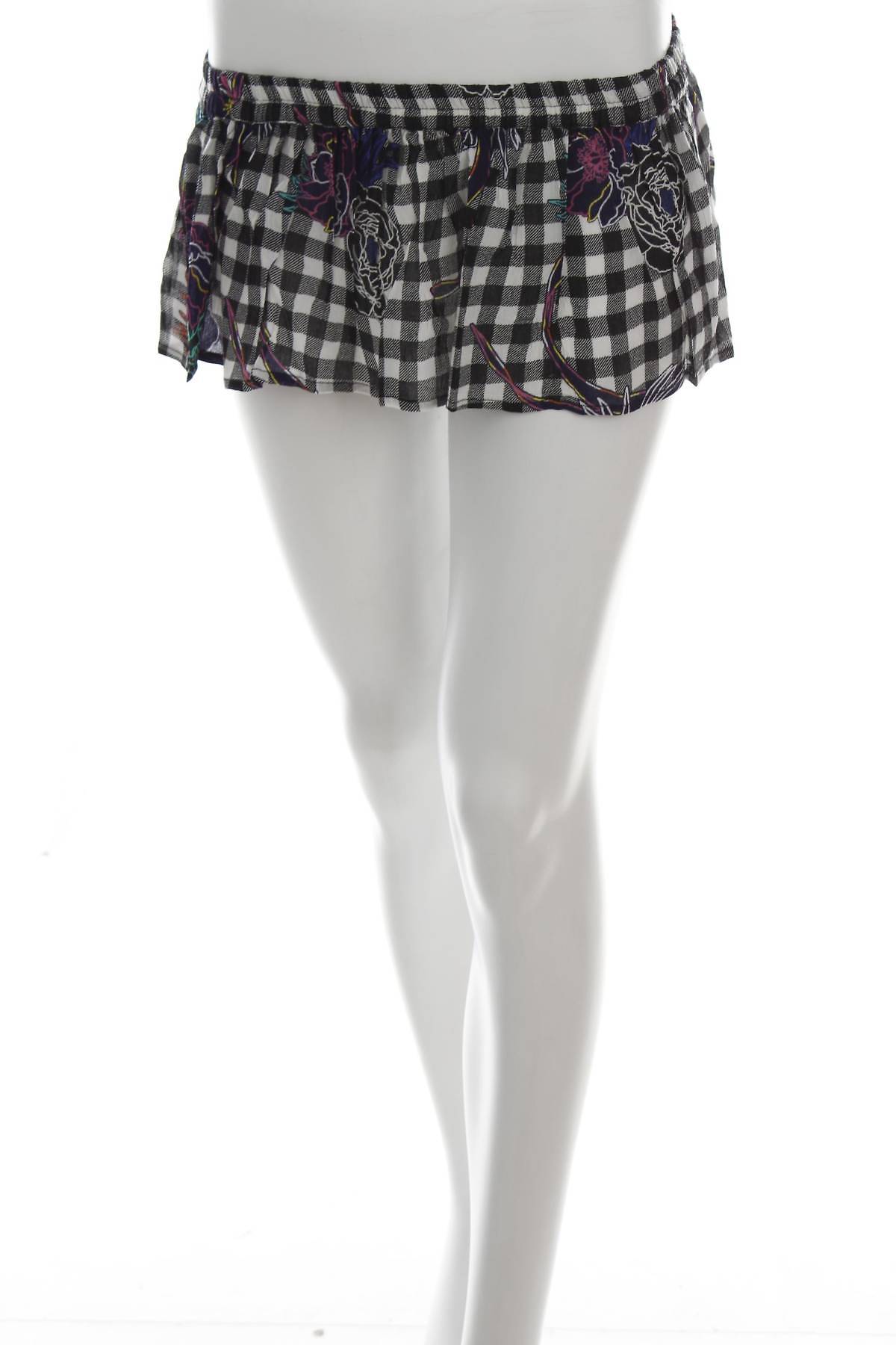Пола Asos1