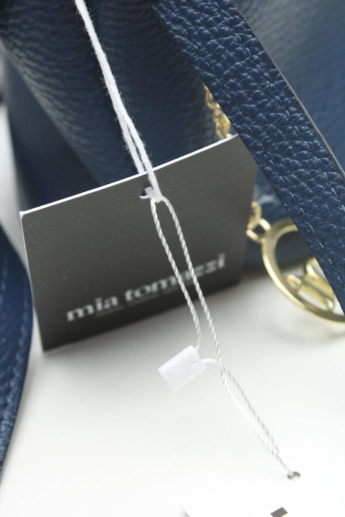 Δερμάτινη τσάντα Mia Tomazzi4 - Contourshop.gr Δερμάτινη τσάντα Mia Tomazzi4