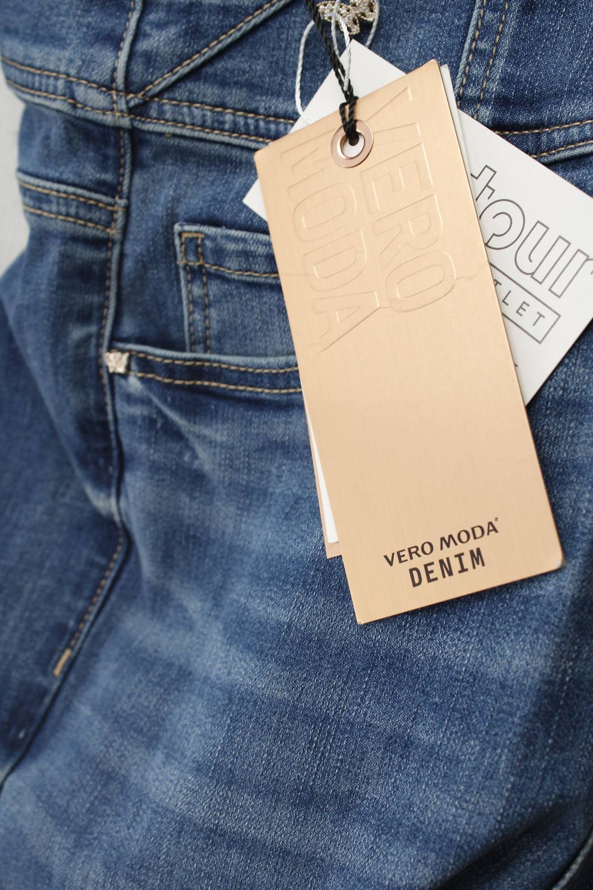 Дамски дънки Vero Moda3 - Contour.bg Дамски дънки Vero Moda3