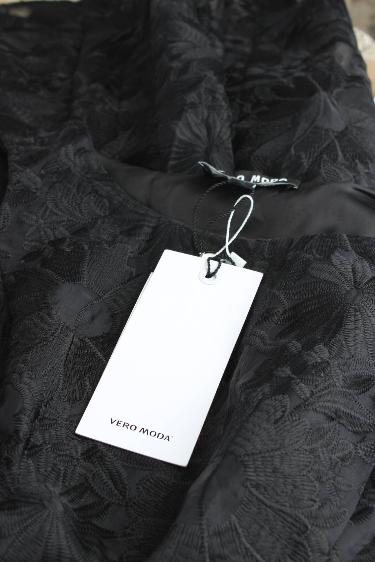 Рокля Vero Moda3