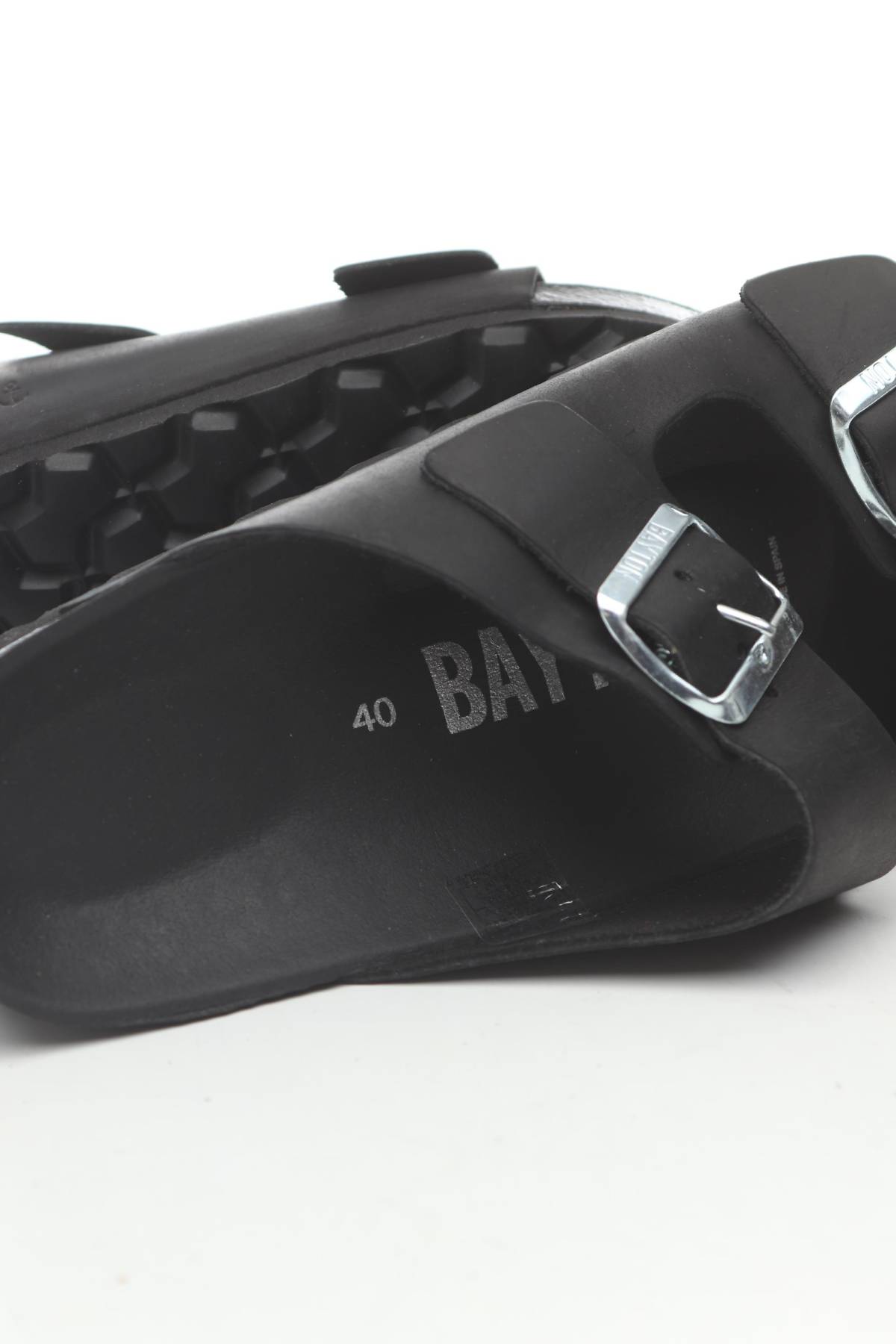 Чехли Bayton5 - Contour.bg Чехли Bayton5