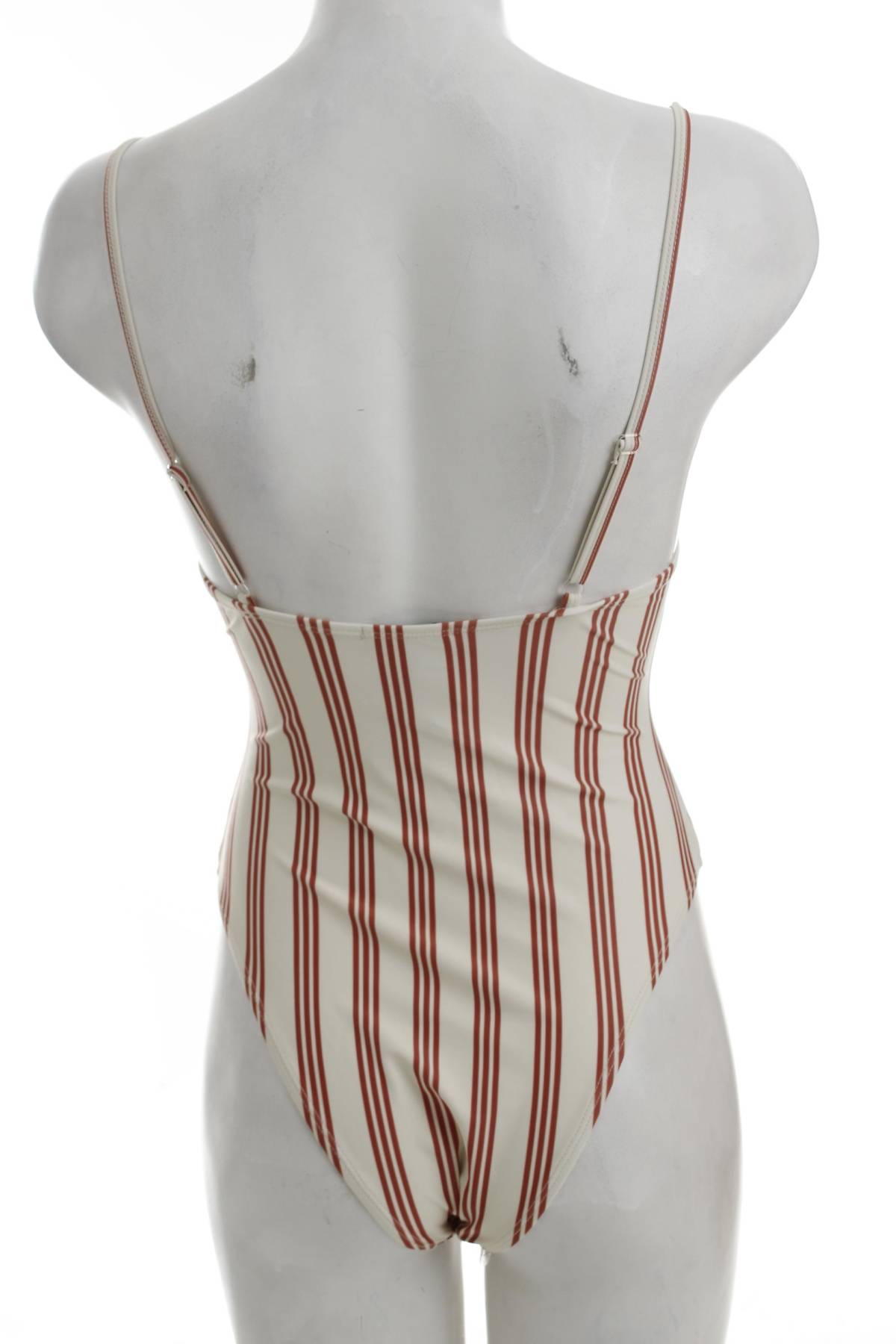 Цял бански Boohoo2 - Contour.bg Цял бански Boohoo2