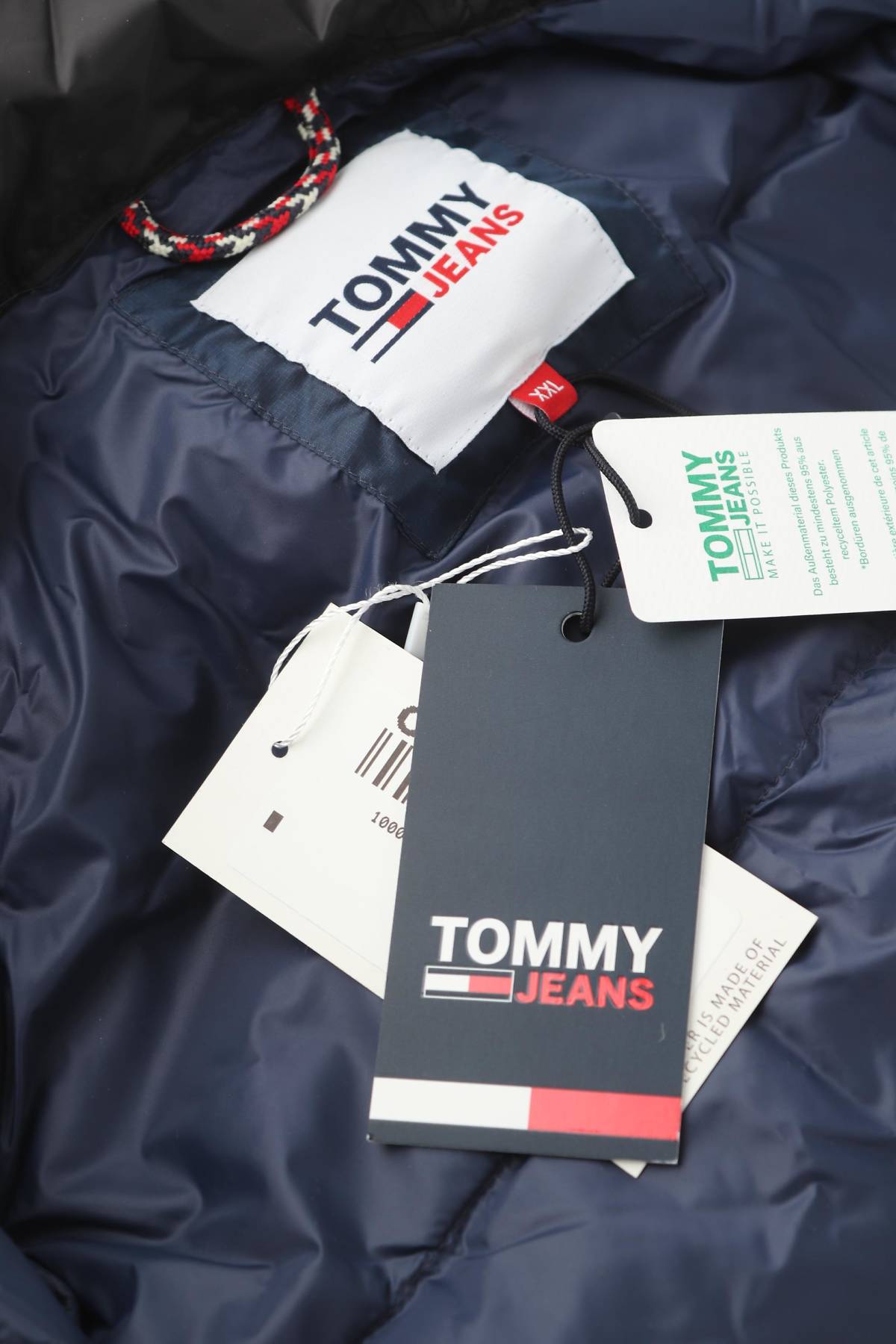 Преходно яке Tommy Jeans4