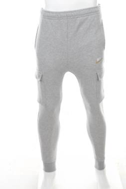 Мъжко спортно долнище Nike1