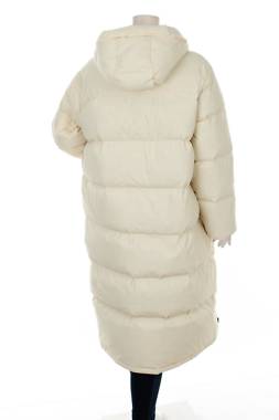 Γυναικείο μπουφάν Timberland2