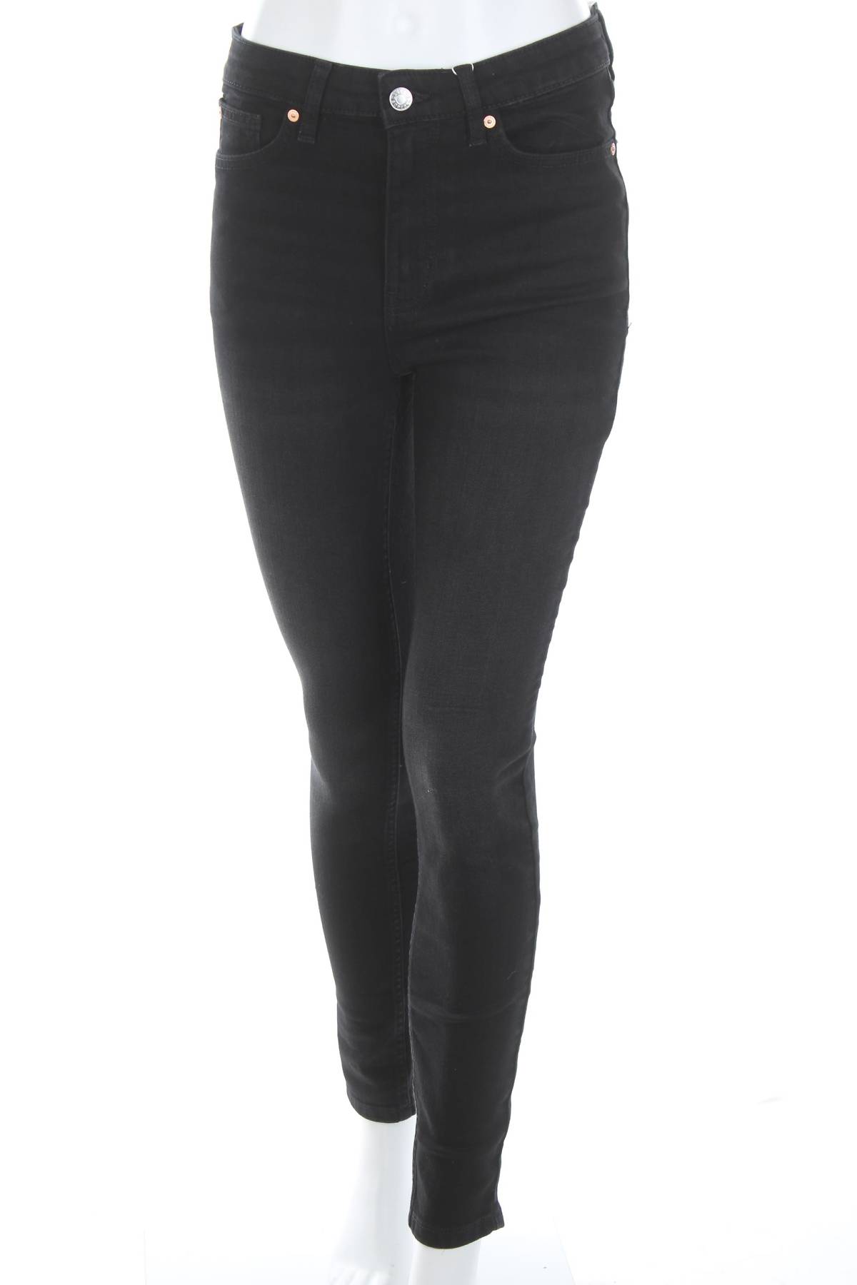 Γυναικεία τζιν Mango1