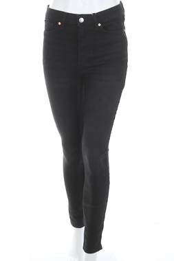 Γυναικεία τζιν Mango1